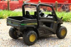 46801(w) WEATHERED Britains John Deere Gator -Britains 46801 w WEATHEREDBritainsJohnDeereGatorPIC4