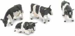 Britains 1:32 Friesian Cattle Farm Playset Collectable Farmyard Animal Toys For Children -Britains 61bAgE4 z6L. AC SL1272 1