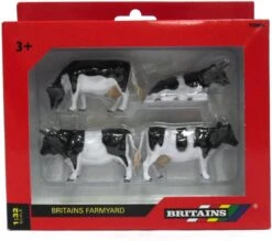 Britains 1:32 Friesian Cattle Farm Playset Collectable Farmyard Animal Toys For Children