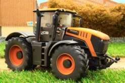 43225(w) WEATHERED BRITAINS JCB FASTRAC 8330 TRACTOR -Britains B43206 WEATHERED BRITAINS JCB FASTRAC 8330 TRACTOR PIC 4 288