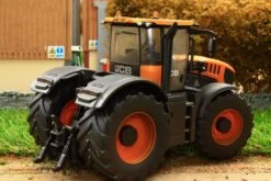 43225(w) WEATHERED BRITAINS JCB FASTRAC 8330 TRACTOR -Britains B43206 WEATHERED BRITAINS JCB FASTRAC 8330 TRACTOR PIC 7 586