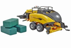 Britains NEW HOLLAND 1290 PLUS BIQ SQUARE BALER With 3 Bales