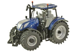 Britains NEW HOLLAND T7.300 BLUE POWER TRACTOR