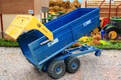 42701A1(w) Weathered Britains Kane 16T Grain Trailer Trailer (Dusty Effect) 17 42701A1(w) Weathered Britains Kane 16T Grain Trailer Trailer (Dusty Effect) -Britains W42701A1WeatheredBritainsKane16TGrainTrailerTrailerDustyEffectPic5